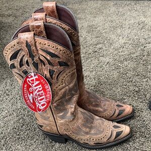 Laredo Tan Western Boots with Black Accents